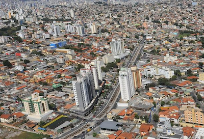 Donos de imóveis afetados pelas chuvas podem pedir perdão de débitos do IPTU